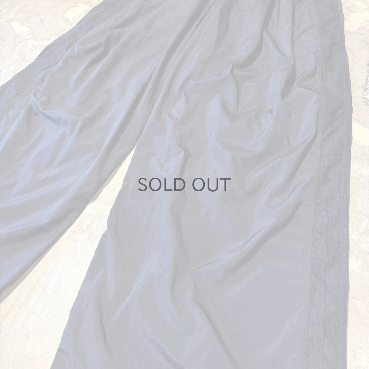 画像6: SIDE LACE UP LINE WIDE SILHOUETTE NYLON PANTS / W30~ (6)