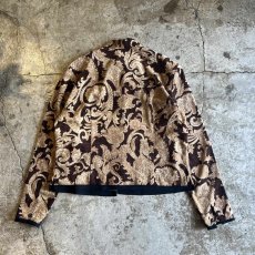 画像2: ALL OVER ART PATTERN SHORT DESIGN VELVET STAND COLLAR JACKET / Ladies M  (2)