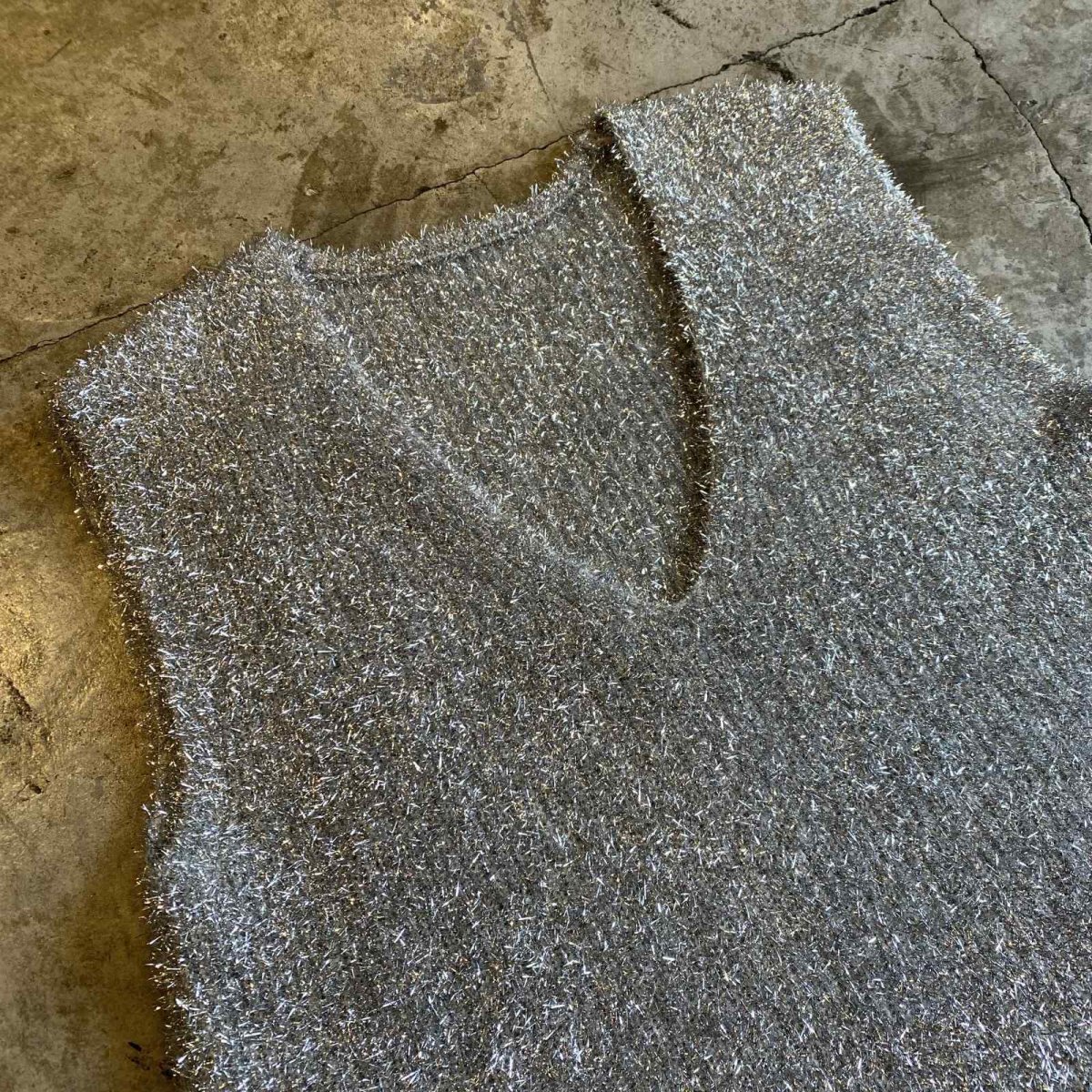 画像3: METALLIC SILVER COLOR SHAGGY DESIGN VEST / Ladies M (3)