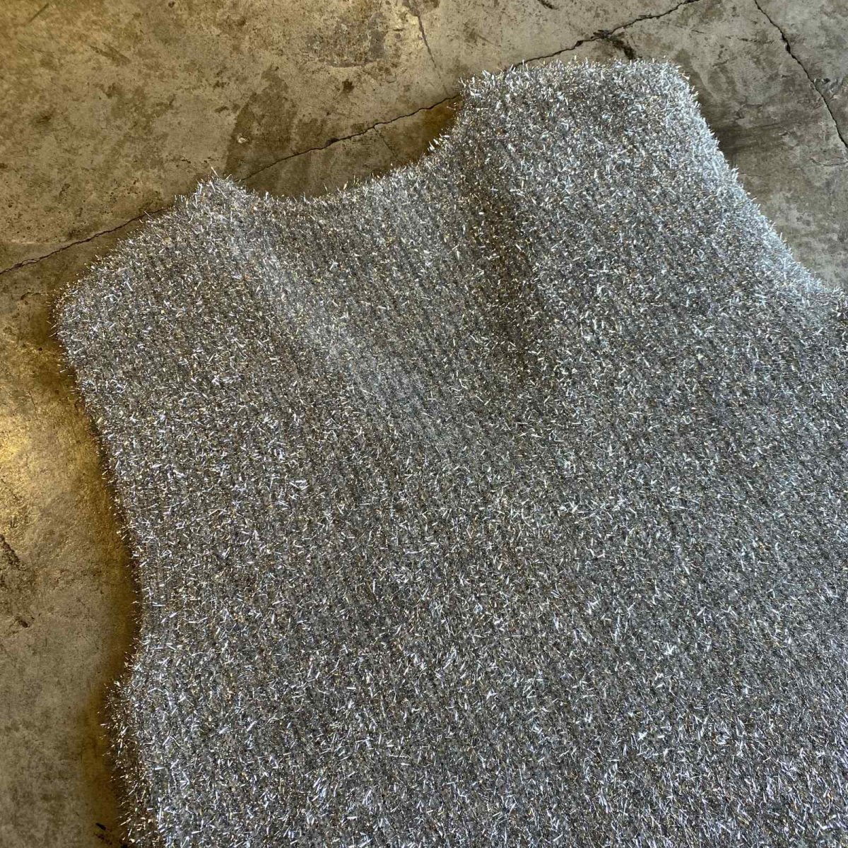 画像8: METALLIC SILVER COLOR SHAGGY DESIGN VEST / Ladies M (8)