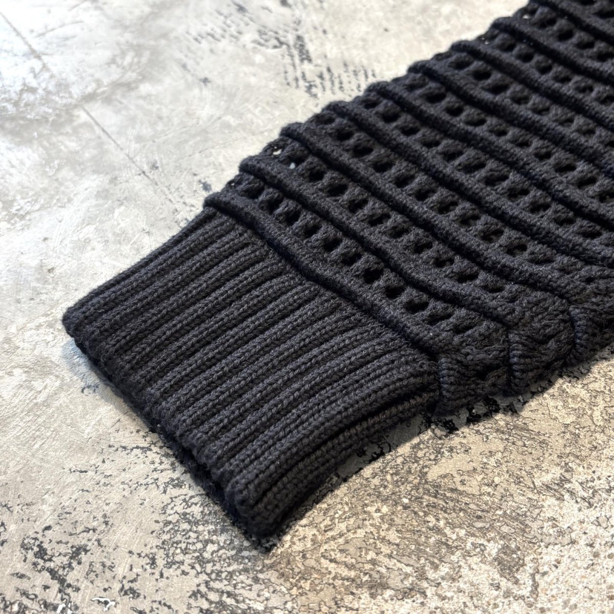 画像7: BLACK COLOR ALL OVER 3D MESH KNIT SWEATER / Mens XL (7)