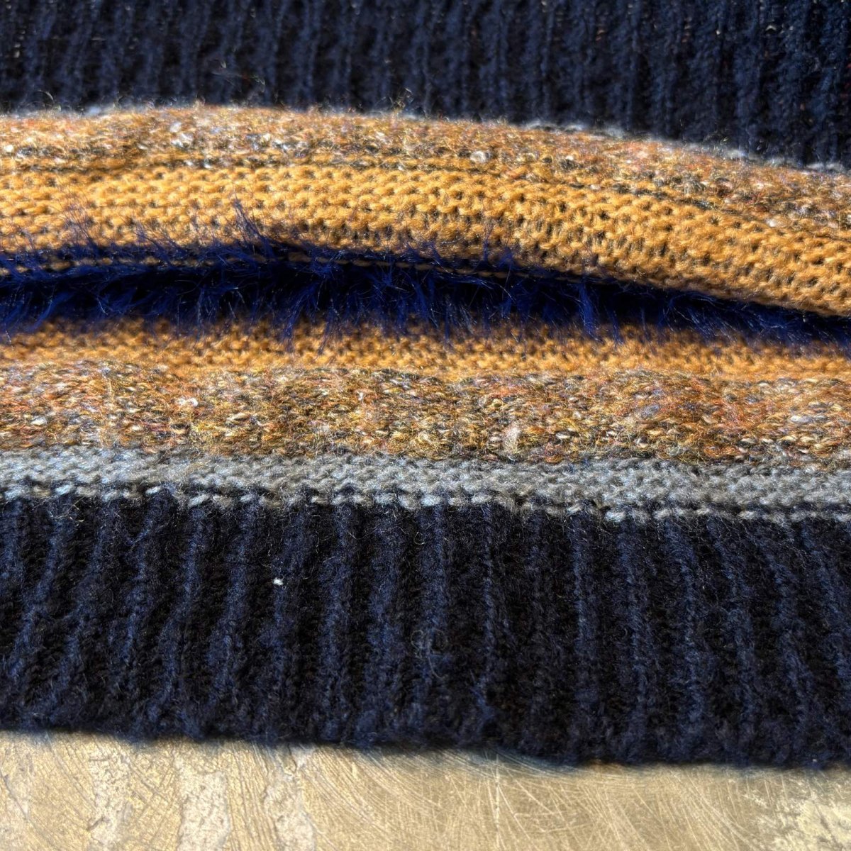 画像8: SHAGGY×WOOL SWITCHED BORDER PATTERN KNIT SWEATER / Mens XL (8)