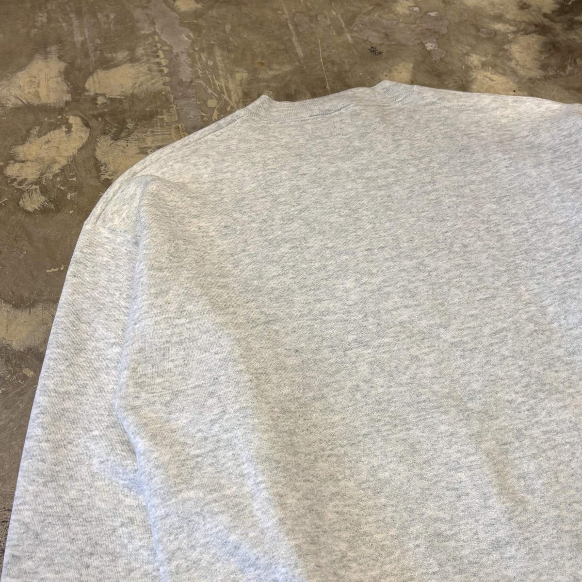 画像9: 90's "LOONEY TUNES" BUGS BUNNY PRINTED SWEAT / Mens L / MADE IN USA (9)