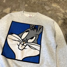 画像4: 90's "LOONEY TUNES" BUGS BUNNY PRINTED SWEAT / Mens L / MADE IN USA (4)
