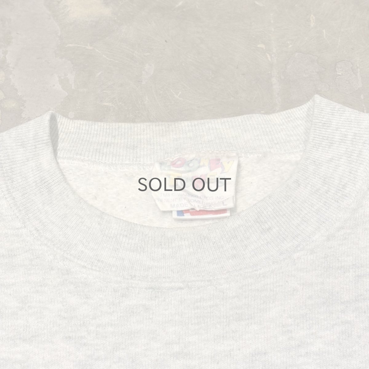 画像10: 90's "LOONEY TUNES" BUGS BUNNY PRINTED SWEAT / Mens L / MADE IN USA (10)