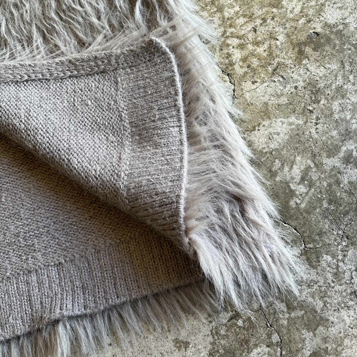 画像5: GREY COLOR LONG SHAGGY DESIGN KNIT VEST / Ladies M (5)