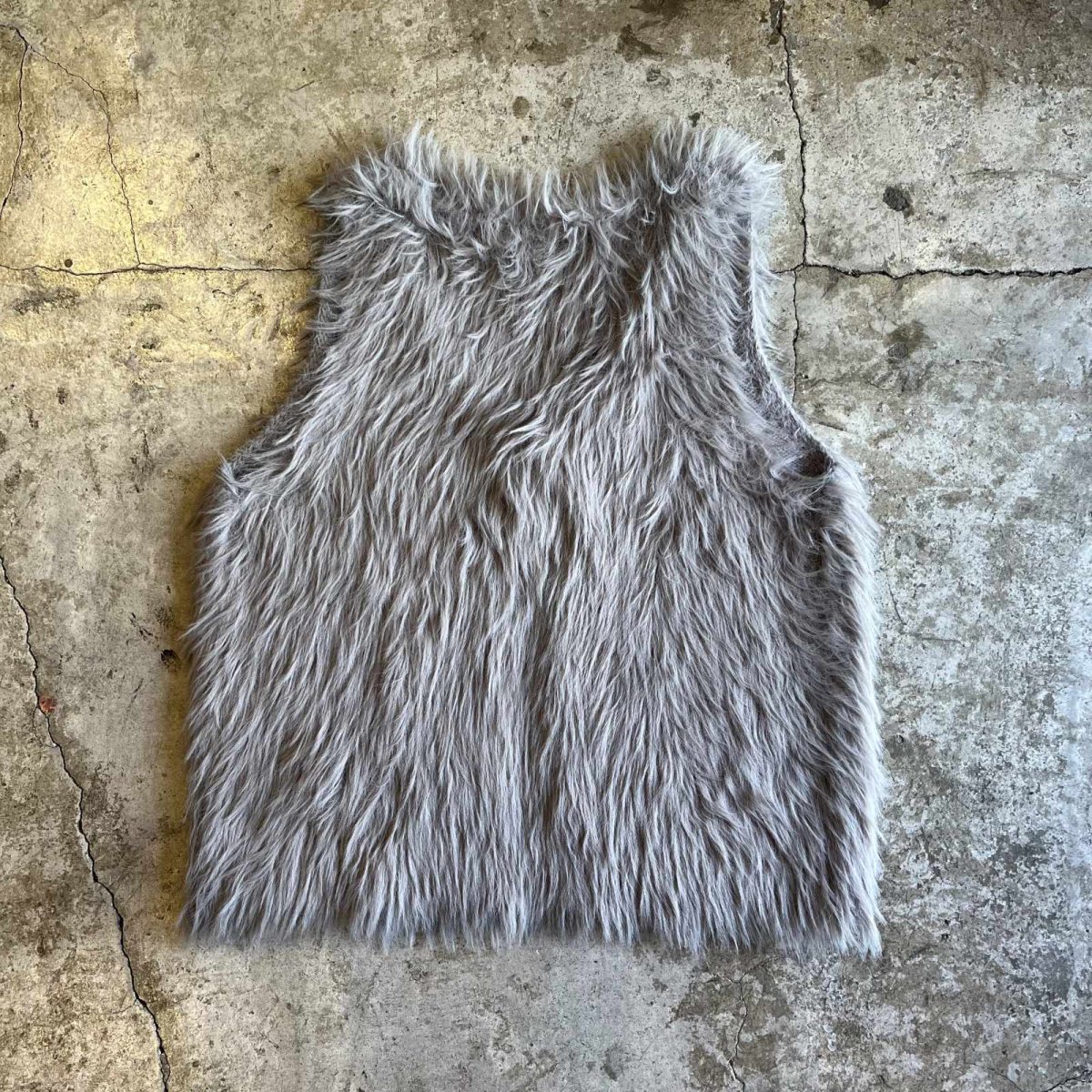 画像2: GREY COLOR LONG SHAGGY DESIGN KNIT VEST / Ladies M (2)