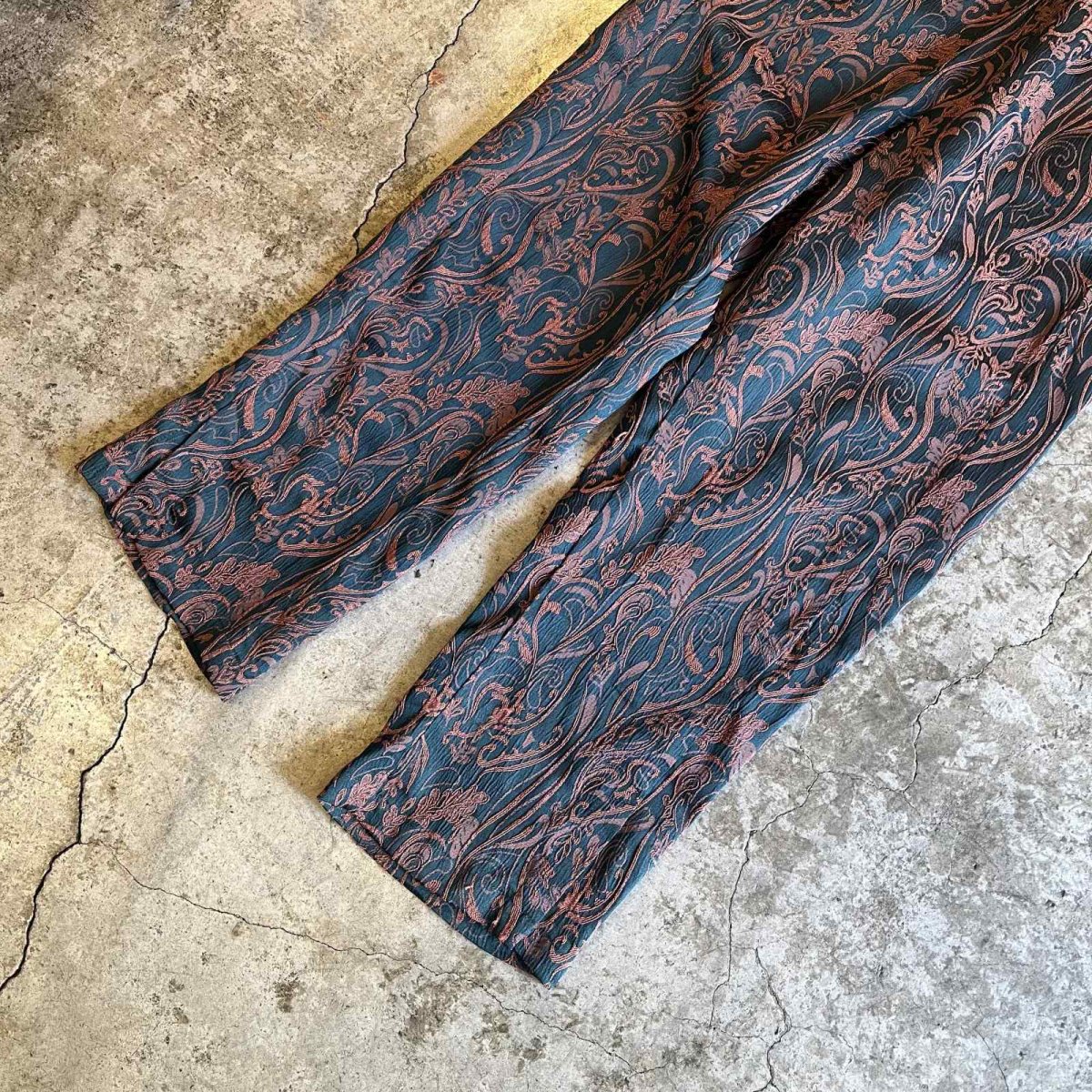 画像4: ALL OVER PAISLEY PATTERN EMBROIDERY DESIGN PANTS / ~W31 (4)