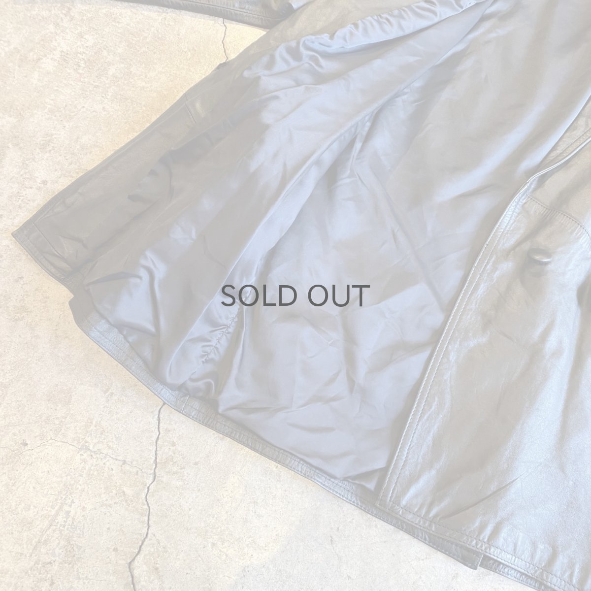 画像7: BLACK COLOR SHOULDER GATHER DESIGN LEATHER TAILORED JACKET / Ladies M~L (7)