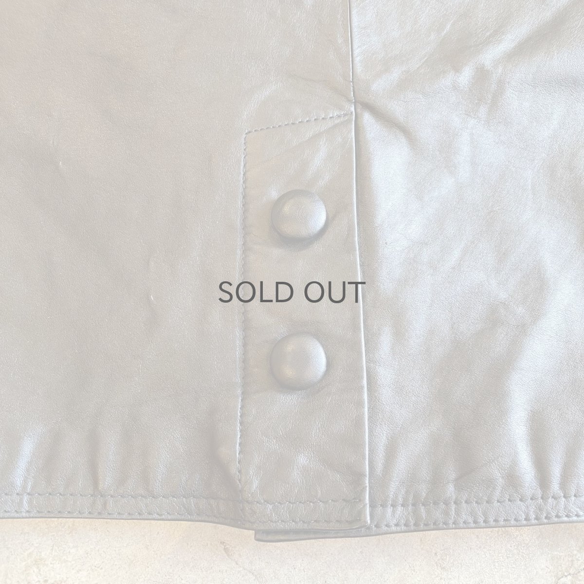 画像8: BLACK COLOR SHOULDER GATHER DESIGN LEATHER TAILORED JACKET / Ladies M~L (8)