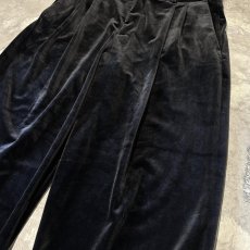 画像4: BLACK COLOR VELOUR WIDE SILHOUETTE SLACKS / W33 (4)