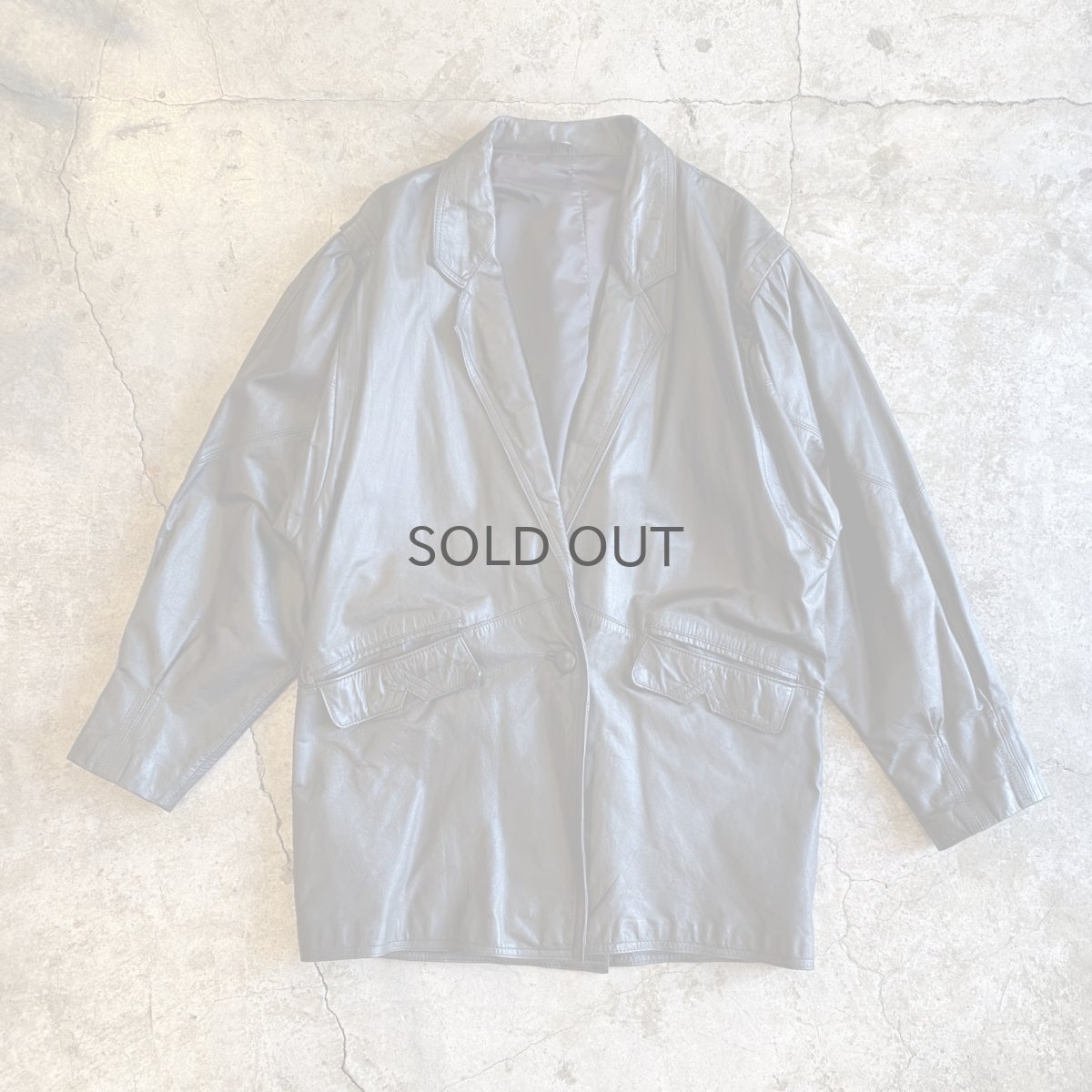 画像1: BLACK COLOR SHOULDER GATHER DESIGN LEATHER TAILORED JACKET / Ladies M~L (1)