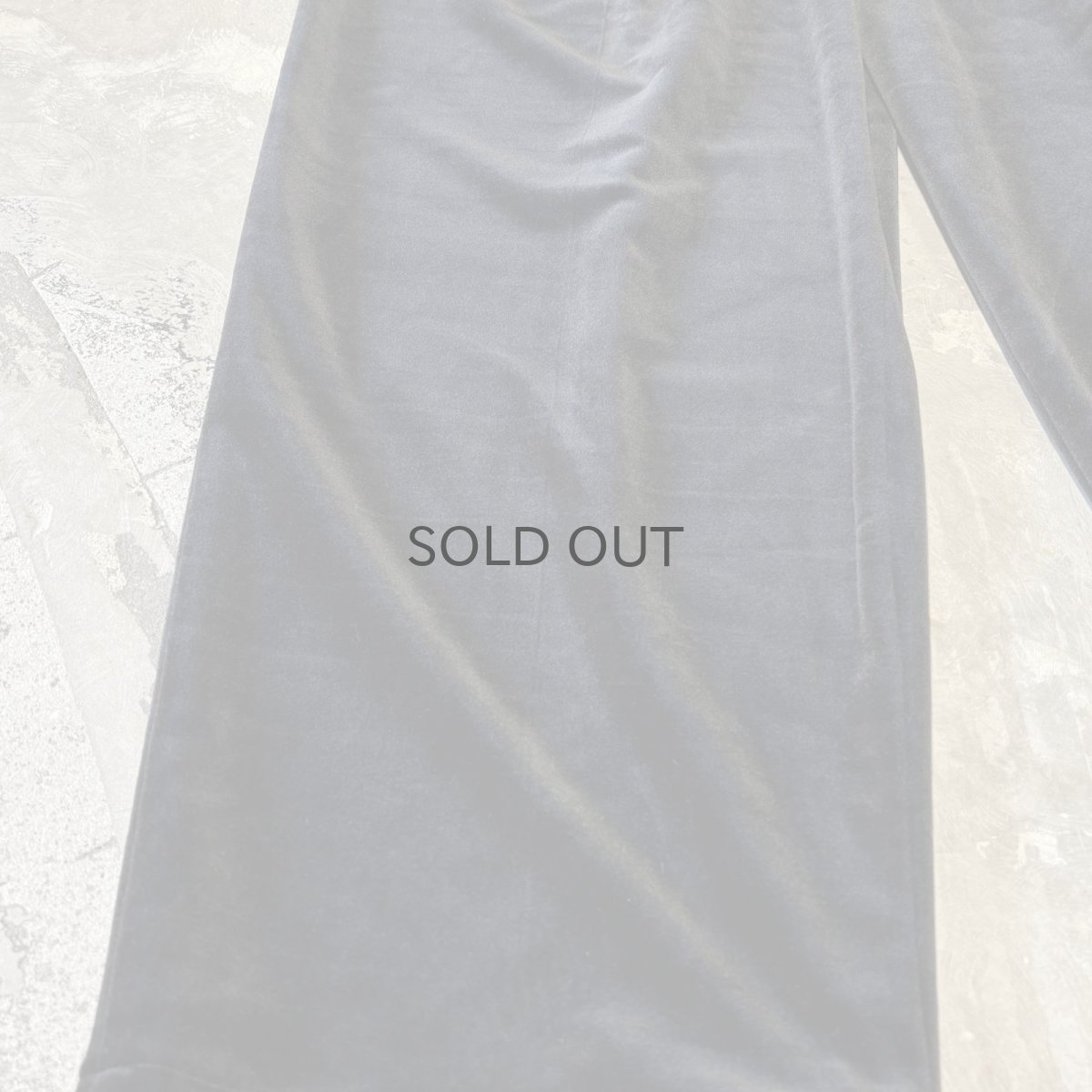 画像7: BLACK COLOR VELOUR WIDE SILHOUETTE SLACKS / W33 (7)