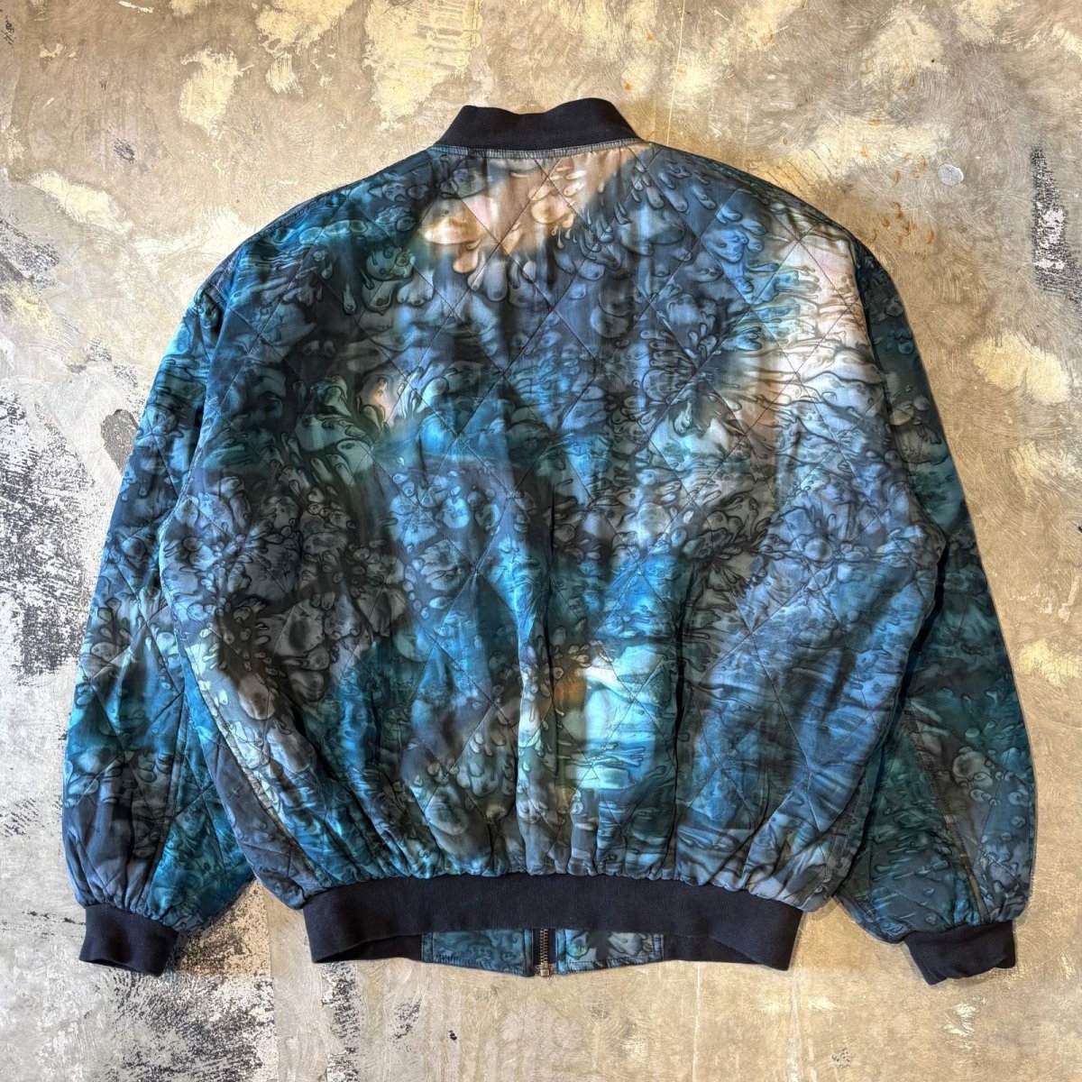 画像2: ALL OVER ARTISTIC PATTERN ZIP UP SILK JACKET / Mens S(L) (2)