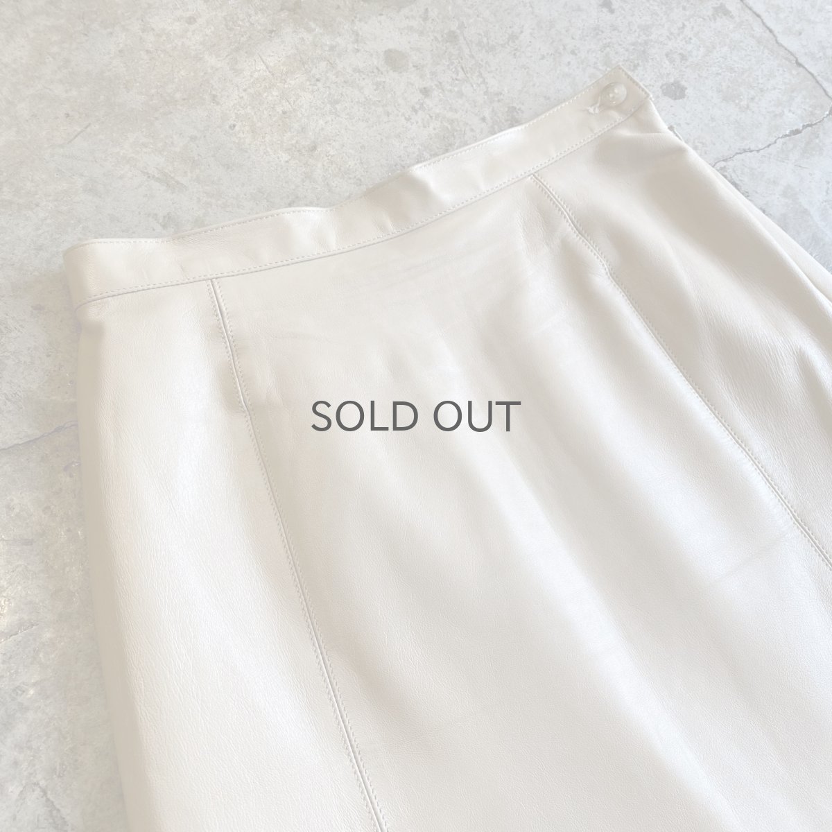 画像3: DESIGN 2SLIT LEATHER LONG SKIRT / W27 (3)