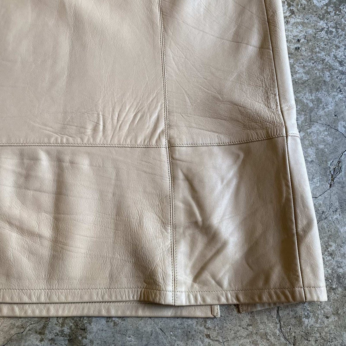 画像10: DESIGN 2SLIT LEATHER LONG SKIRT / W27 (10)