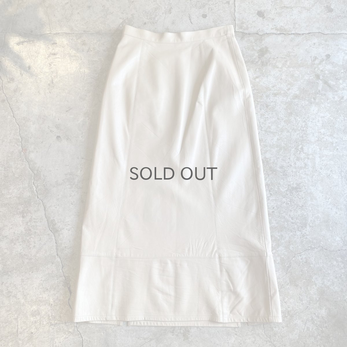 画像2: DESIGN 2SLIT LEATHER LONG SKIRT / W27 (2)