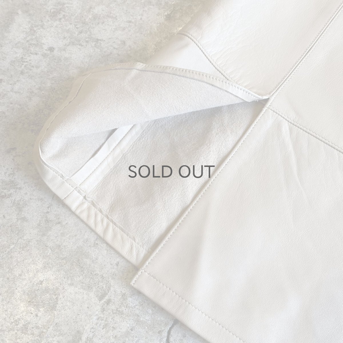 画像5: DESIGN 2SLIT LEATHER LONG SKIRT / W27 (5)