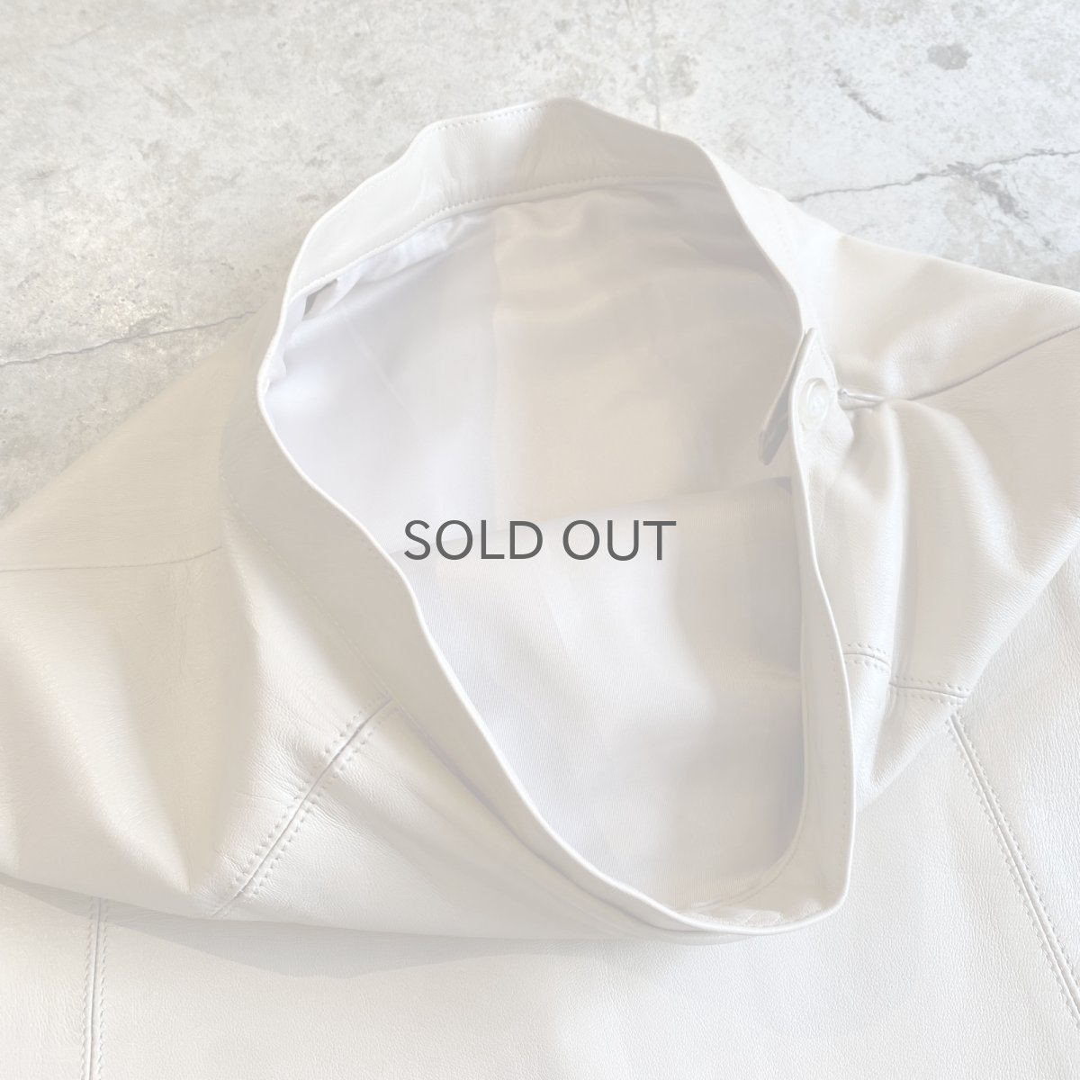 画像8: DESIGN 2SLIT LEATHER LONG SKIRT / W27 (8)