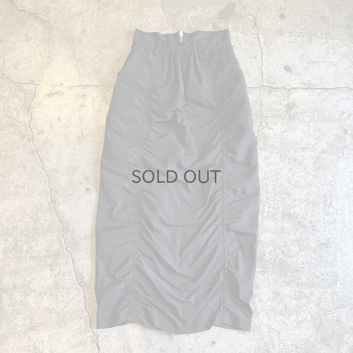 画像2: FRONT GATHER DOUBLE ZIP UP DESIGN NYLON LONG SKIRT / W24~W26 (2)