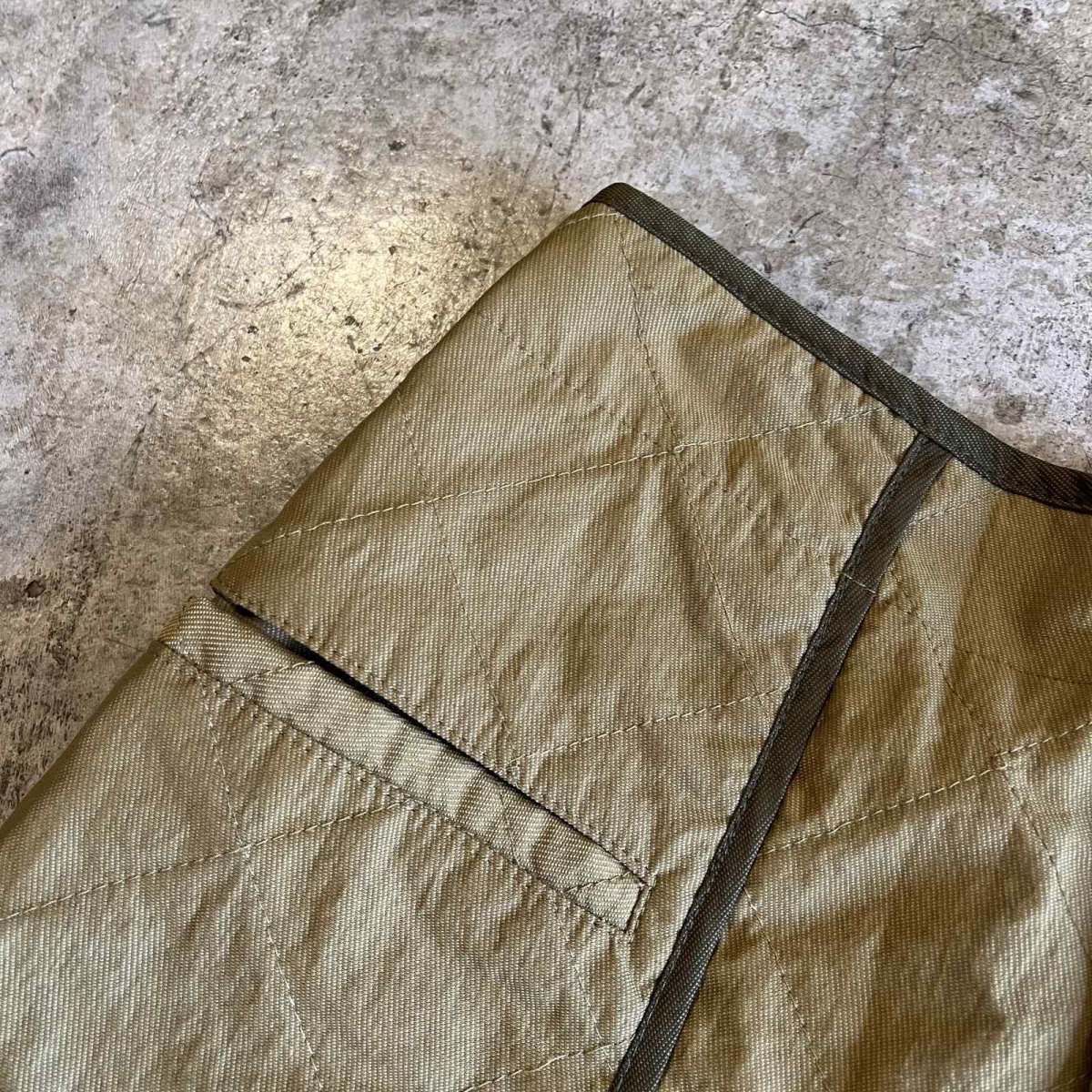 画像7: 4 POCKET POINT SLIT DESIGN QUILTING LONG SKIRT / W26~W29 (7)