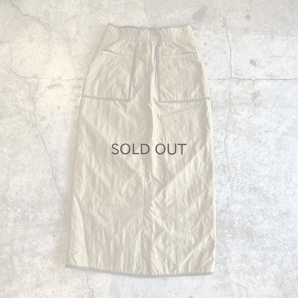 画像2: 4 POCKET POINT SLIT DESIGN QUILTING LONG SKIRT / W26~W29 (2)