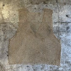 画像2: ALL OVER BAMBOO BEADS MESH DESIGN V NECK VEST / Ladies S~M (2)