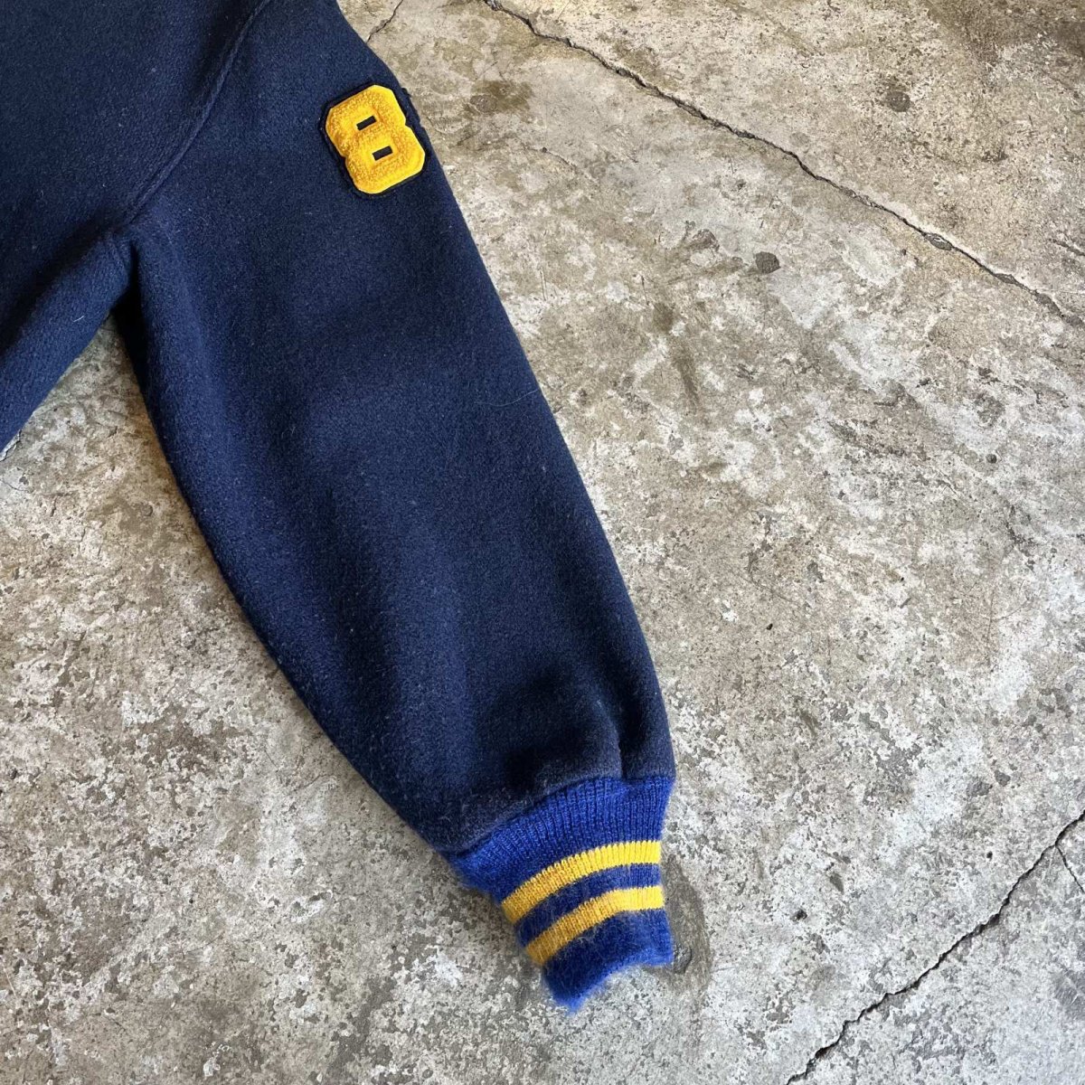 画像6: OLD EMBROIDERY POINT PATCH DESIGN AWARD JACKET / Ladoes M(L) / MADE IN USA (6)