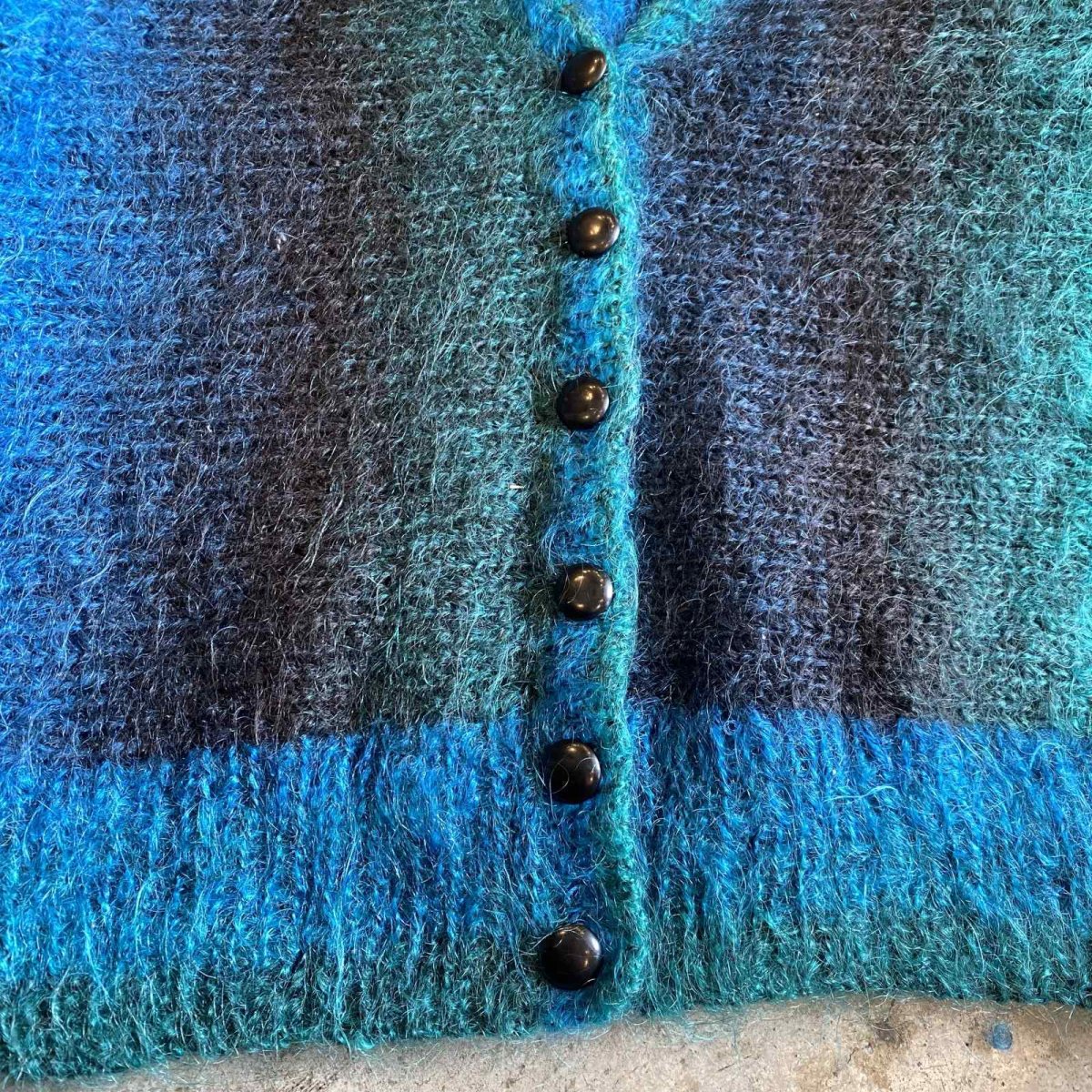 画像4: GRADATION COLOR DOLMAN SLEEVE DESIGN KNIT MOHAIR CARDIGAN / Ladies L (4)