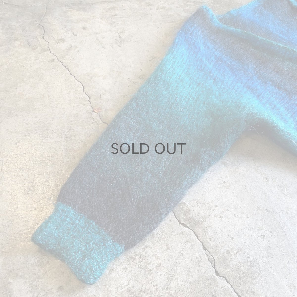 画像7: GRADATION COLOR DOLMAN SLEEVE DESIGN KNIT MOHAIR CARDIGAN / Ladies L (7)