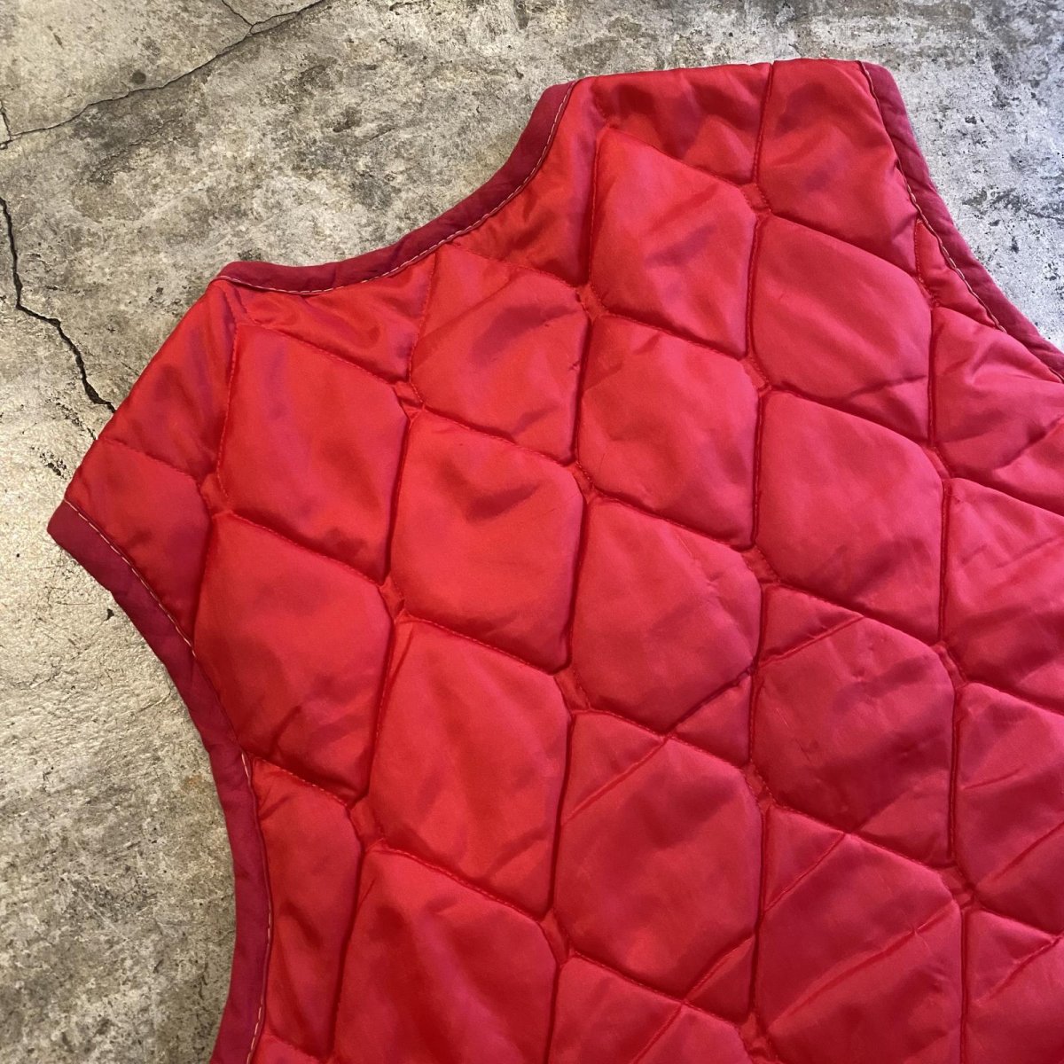 画像11: OLD QUILTING DESIGN RED COLOR LINING THERMAL VEST / Ladies L (11)