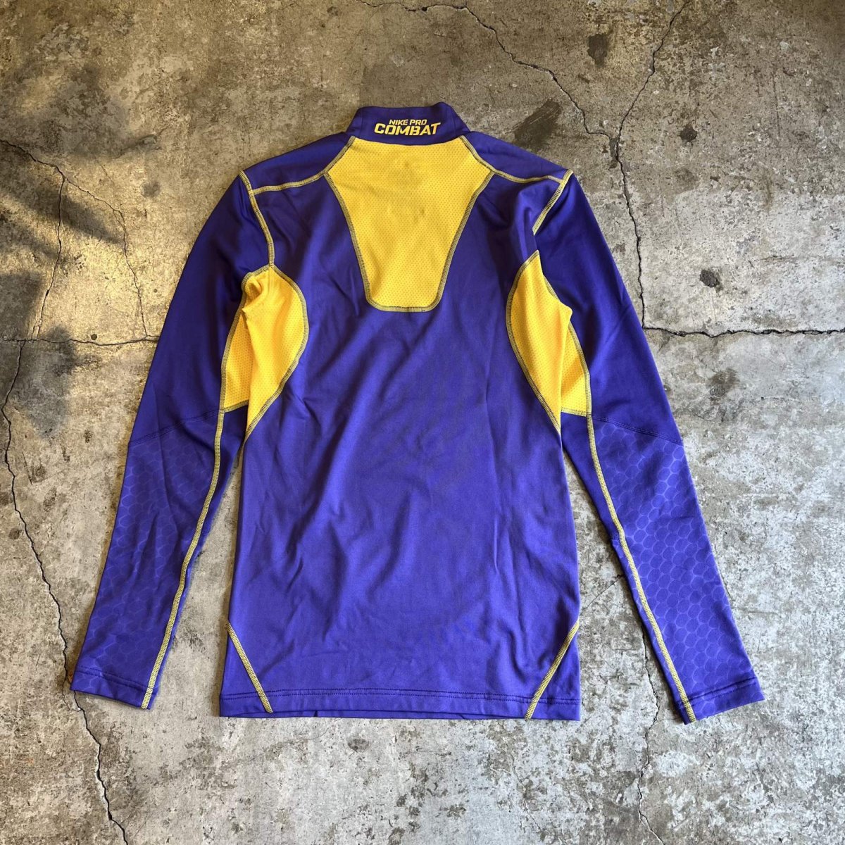 画像2: 【NIKE PRO COMBAT】BI COLOR PATCHWORK DESIGN COMPRESSION L/S TOPS / Ladies S~M(S)  (2)