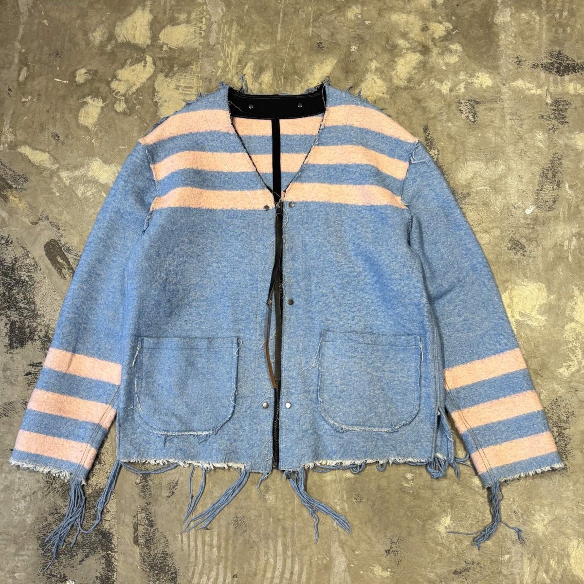 画像1: BICOLOR BORDER ZIP UP FRINGE CARDIGAN / Mens L (1)