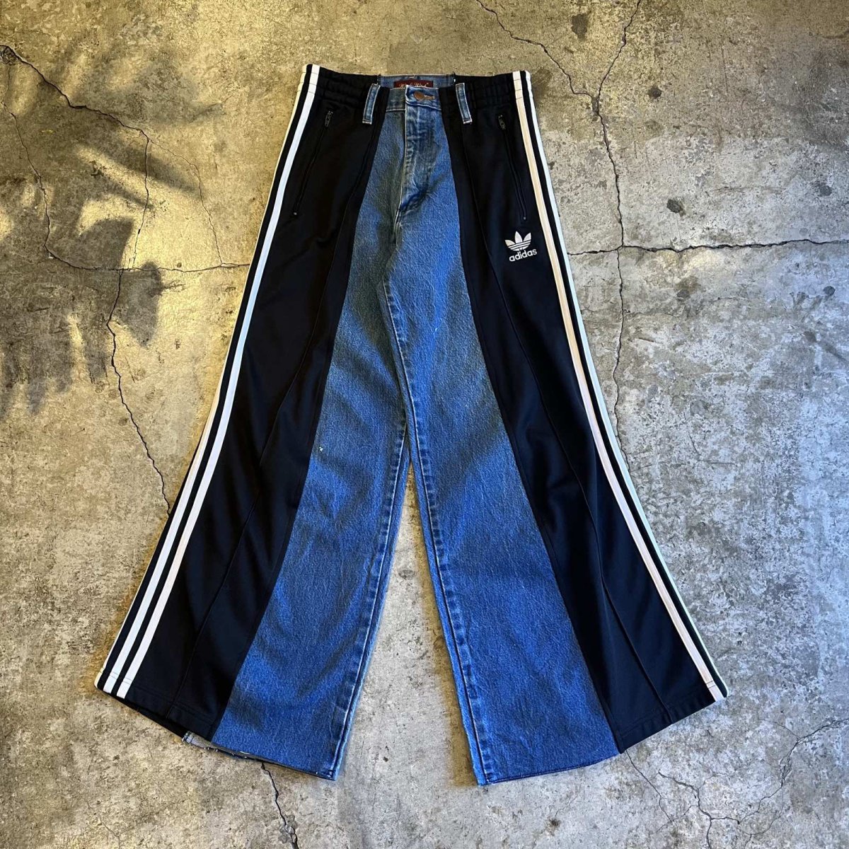 画像1: 【Wiz&Witch】"UNITED" SPORTY DENIM PANTS / OS (1)