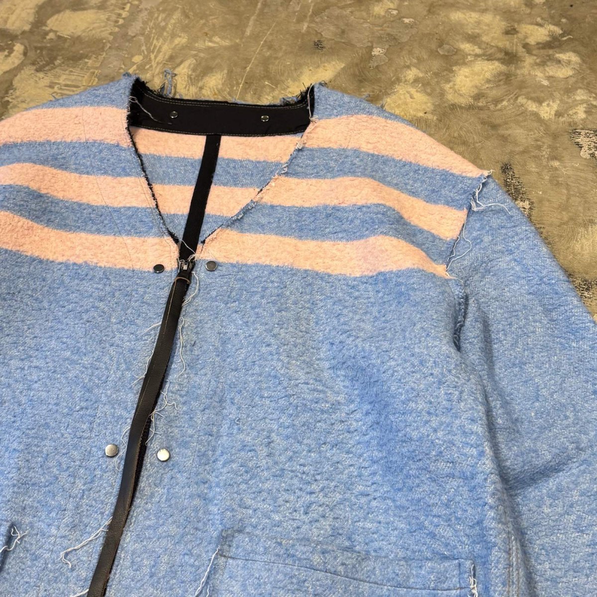 画像4: BICOLOR BORDER ZIP UP FRINGE CARDIGAN / Mens L (4)