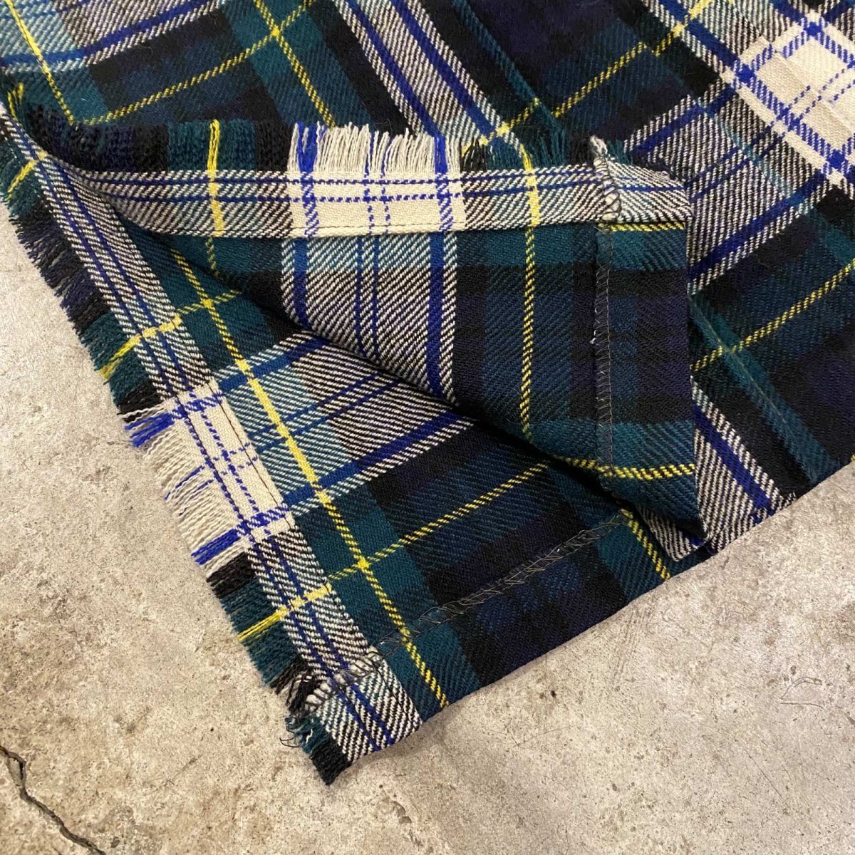 画像11: 【Wiz&Witch】"WANDERER" SCOTLAND CHECK VINTAGE WRAP SKIRT / FREE (11)