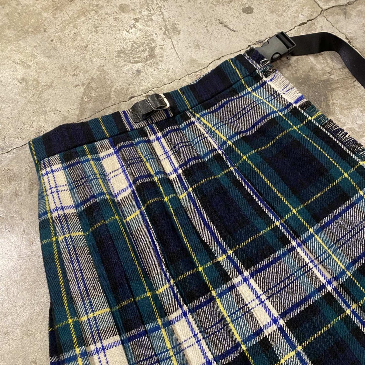 画像3: 【Wiz&Witch】"WANDERER" SCOTLAND CHECK VINTAGE WRAP SKIRT / FREE (3)