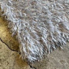 画像4: ALL OVER SHAGGY BACK SLIT DESIGN LONG SKIRT / W24~29 (4)