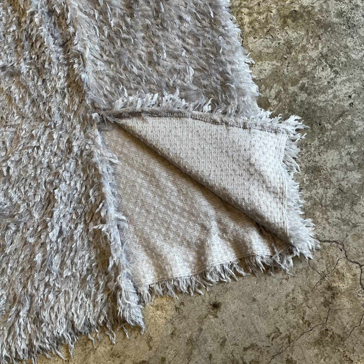 画像10: ALL OVER SHAGGY BACK SLIT DESIGN LONG SKIRT / W24~29 (10)