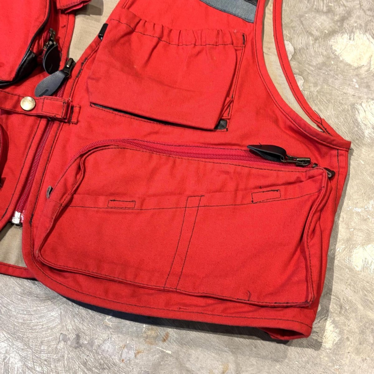 画像6: LEATHER PATCH MULTI POCKET COLOR VEST / Mens L (6)