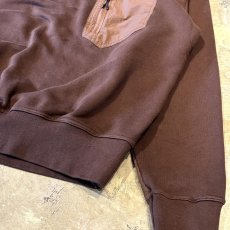 画像6: 【WONDERGROUND】POCKET NYLON SWITCHED SWEAT / BROWN / OS (6)