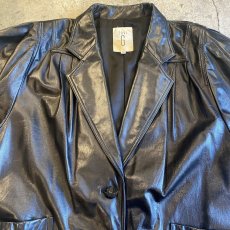 画像6: BLACK COLOR SHOULDER TUCK DESIGN LEATHER TAILORED JACKET / Ladies L (6)