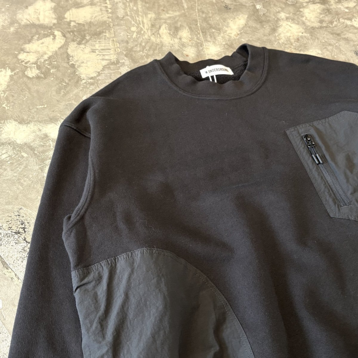 画像3: 【WONDERGROUND】POCKET NYLON SWITCHED SWEAT / BLACK / OS (3)