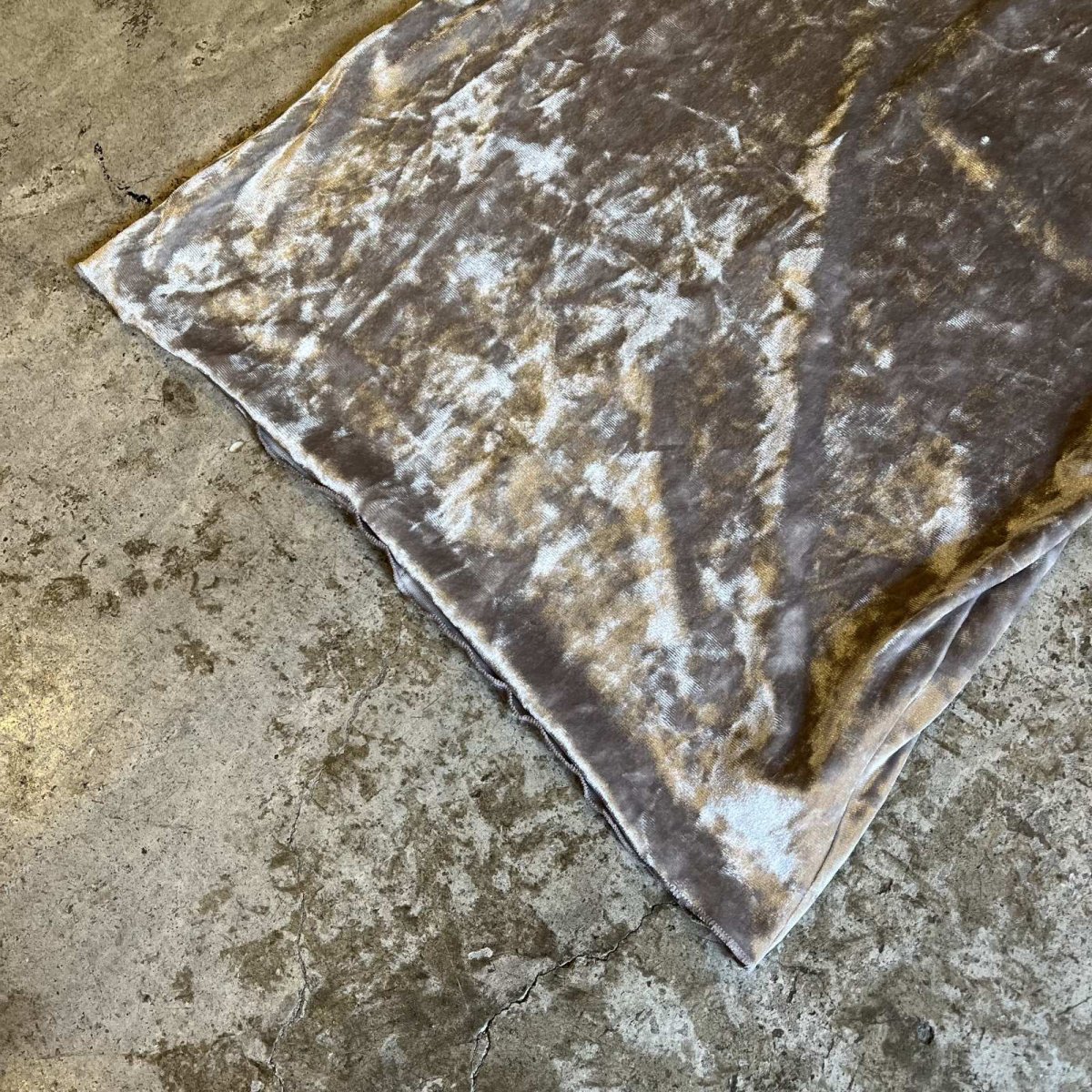 画像4: METALLIC COLOR PIPING DESIGN VELVET HALF NECK L/S TOPS / Ladies M(FREE) (4)