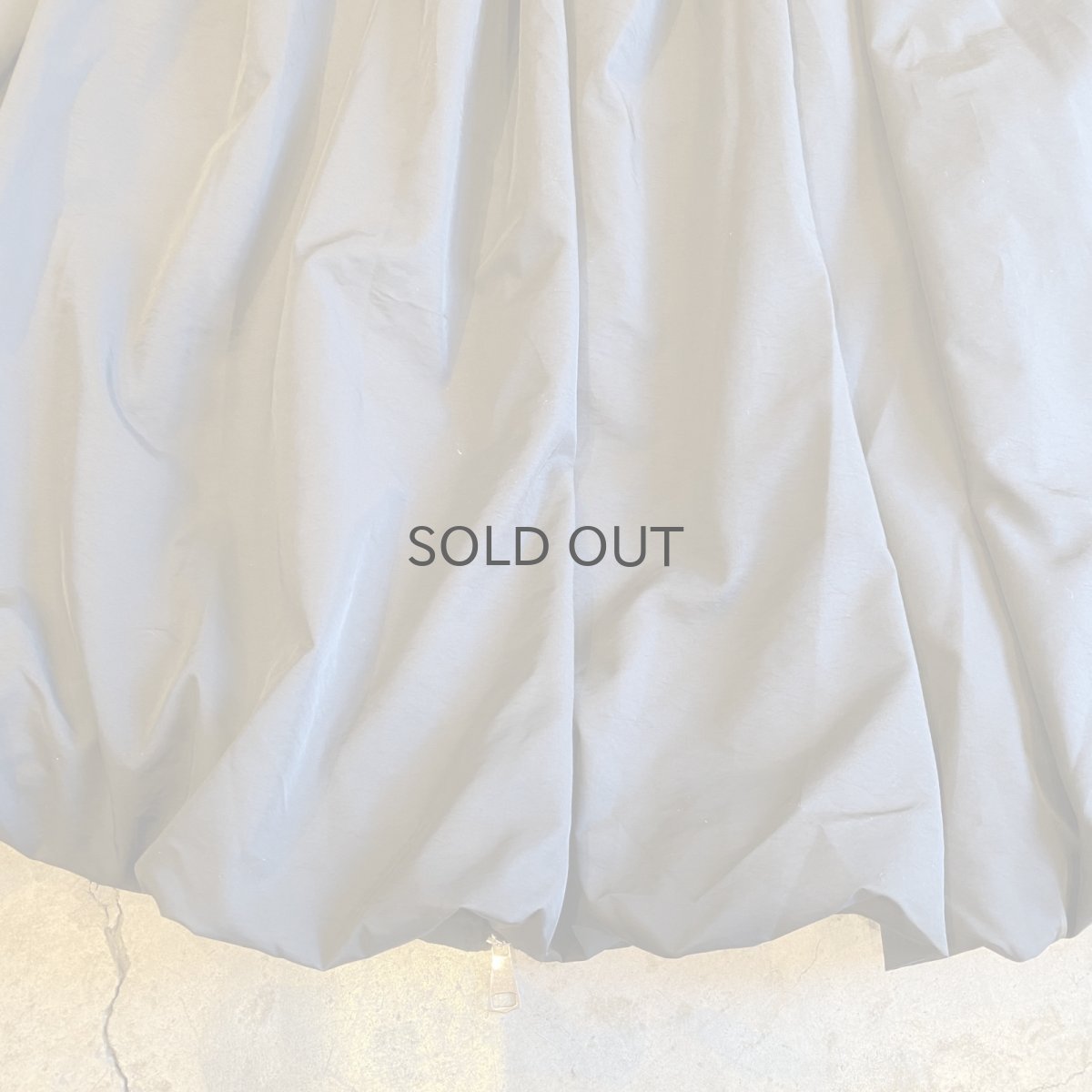 画像10: FRONT ZIP 2BELT DESIGN BALLOON LONG SKIRT / W25~W34 (10)