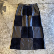 画像2: BLOCK CHECK LEATHER BLACK COLOR SKIRT / W28 (2)