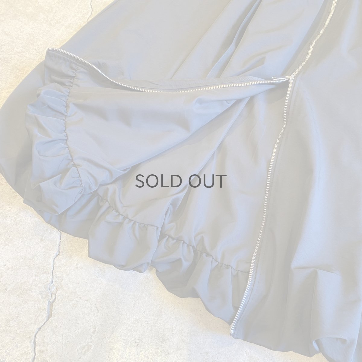 画像8: FRONT ZIP 2BELT DESIGN BALLOON LONG SKIRT / W25~W34 (8)