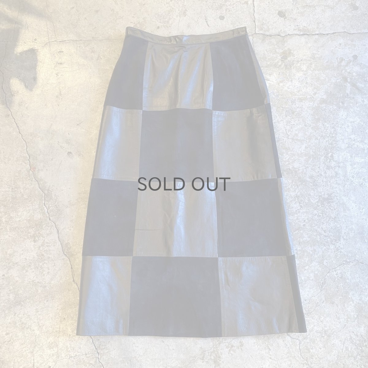 画像1: BLOCK CHECK LEATHER BLACK COLOR SKIRT / W28 (1)