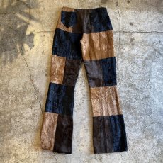 画像2: BLOCK COLOR DESIGN VELVET FLARE PANTS / W26 (2)