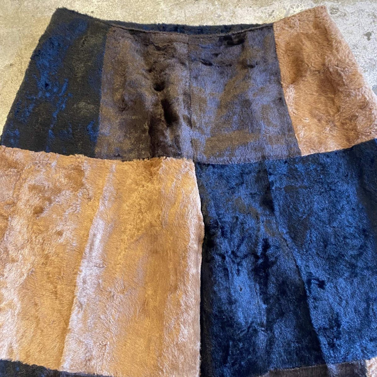 画像4: BLOCK COLOR DESIGN VELVET FLARE PANTS / W26 (4)